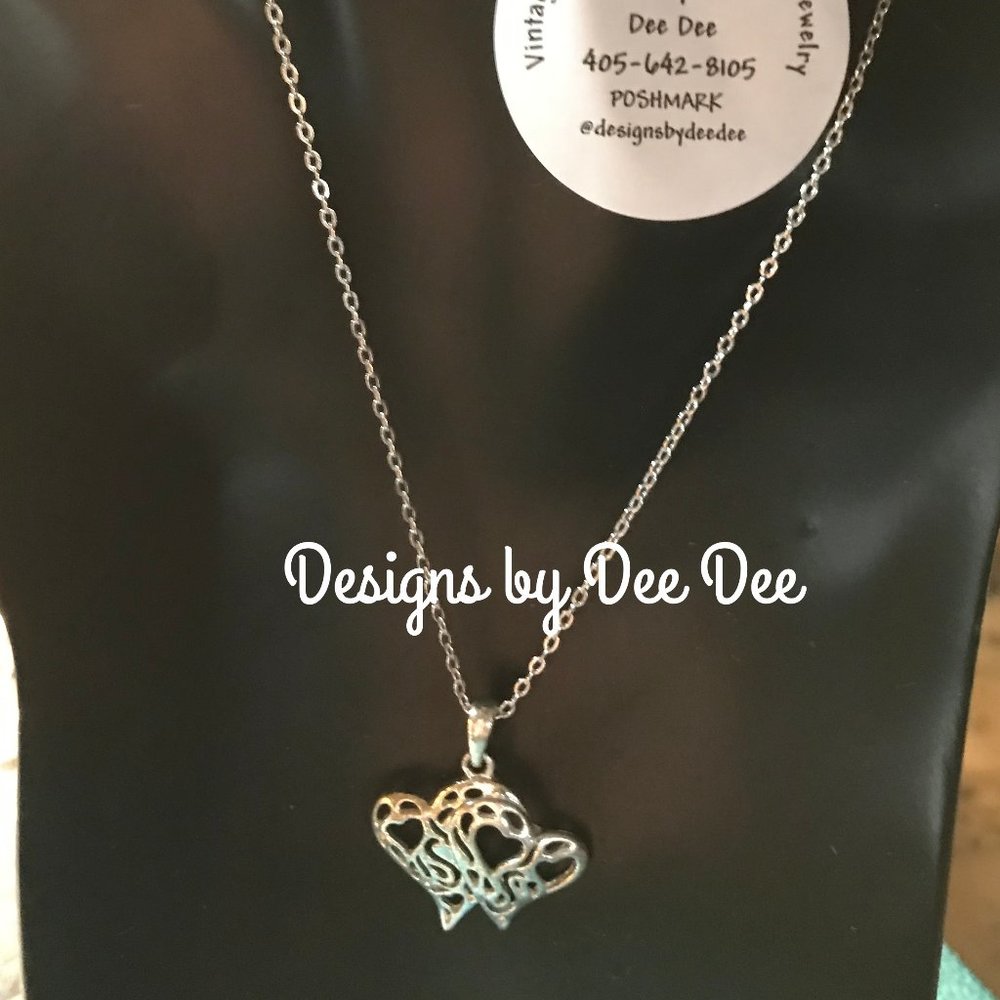 5/$20š„Double Heart Pendant Necklaceš„Bundle special price - Picture 2 of 3